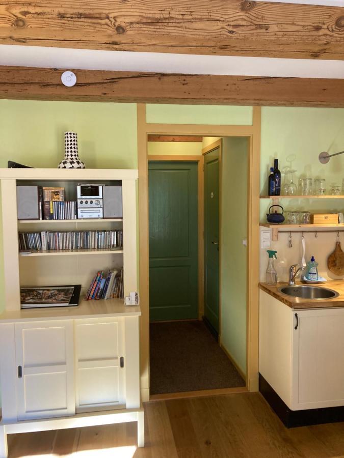 Bed & Breakfast Pakhuis Emden 3*